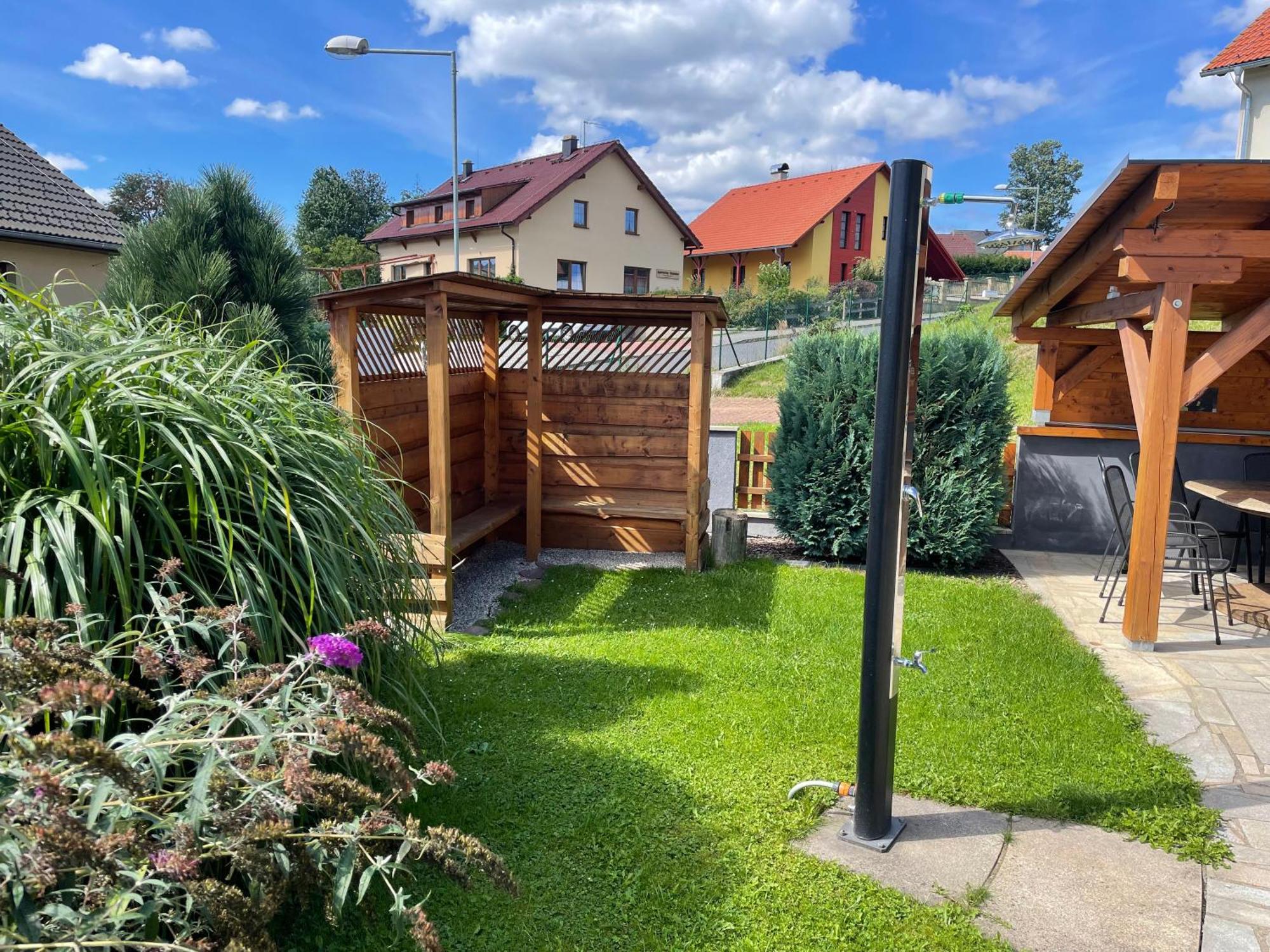 Apartman U Kovaru Kasperske Hory Exterior photo